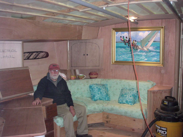 Saloon.jpg