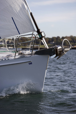Anchor roller