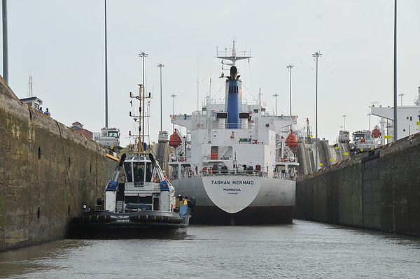 Canal%20Transit%20020.jpg