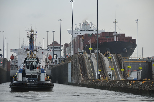 Canal%20Transit%20027.jpg